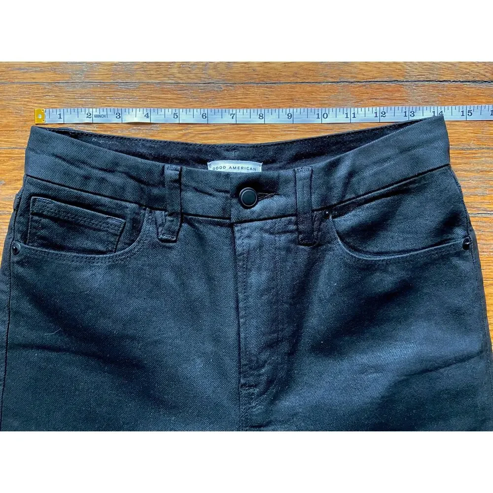 GOOD AMERICAN Black Coated Straight Jeans sz 6/29 (NWOT)